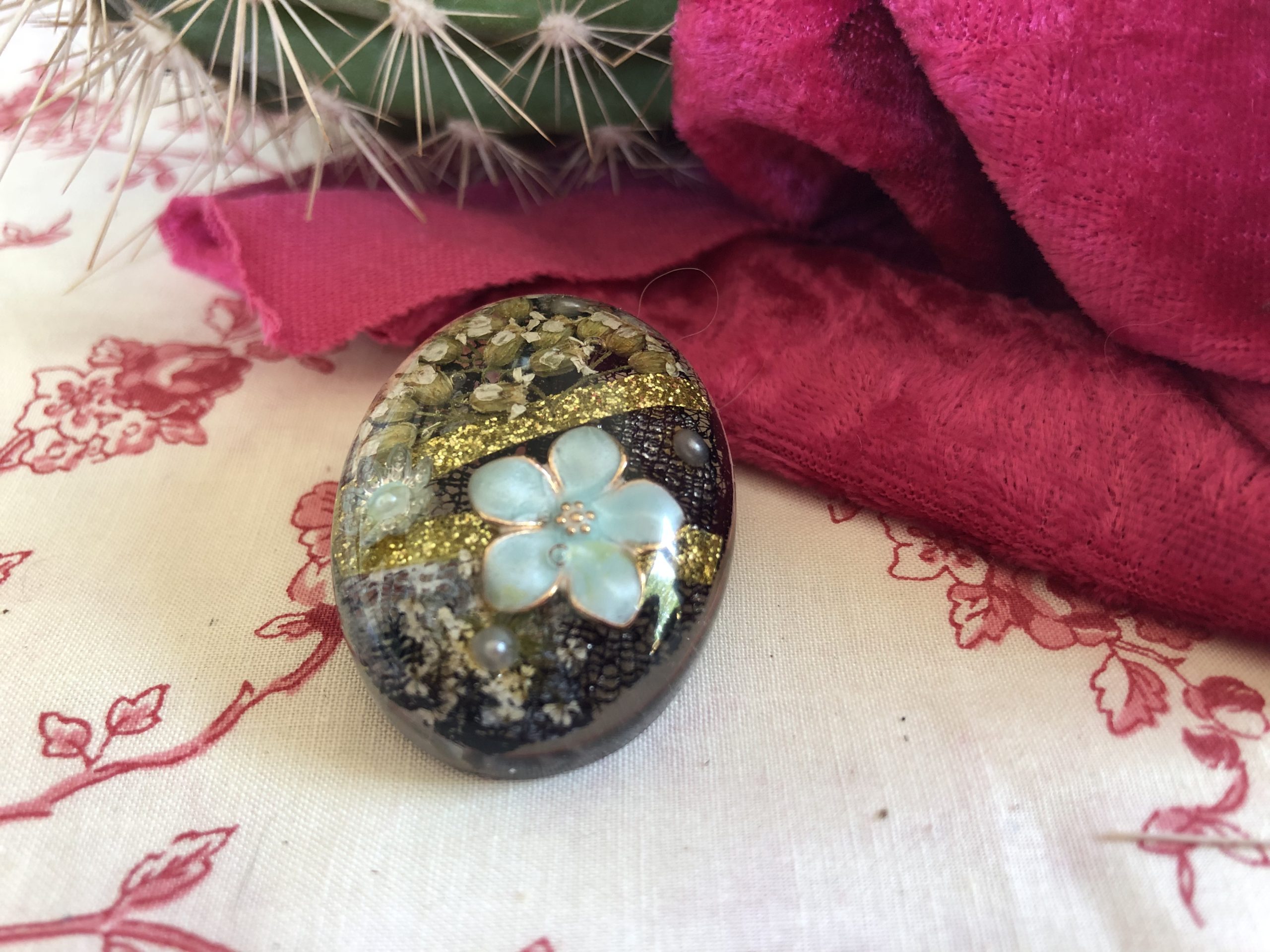 Pin's Ovale – Image 2
