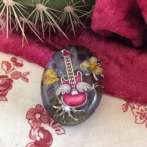 Pin's Ovale