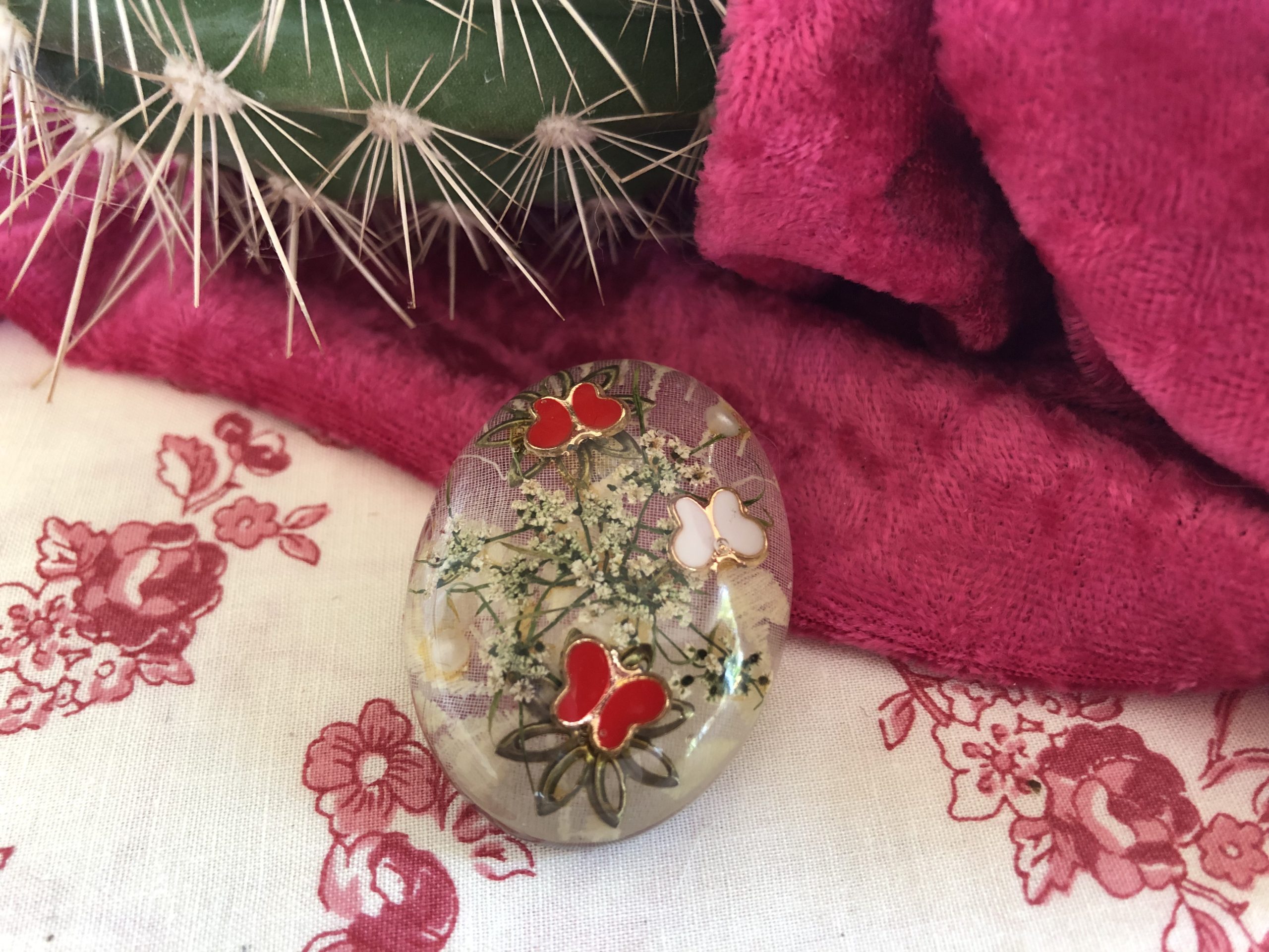 Pin's Ovale – Image 3